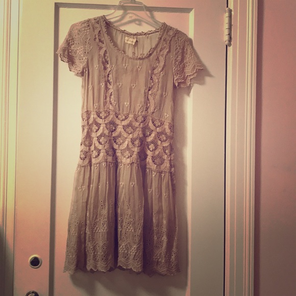 4 love and liberty Dresses & Skirts - 4LoveAndLiberty silk dress XS